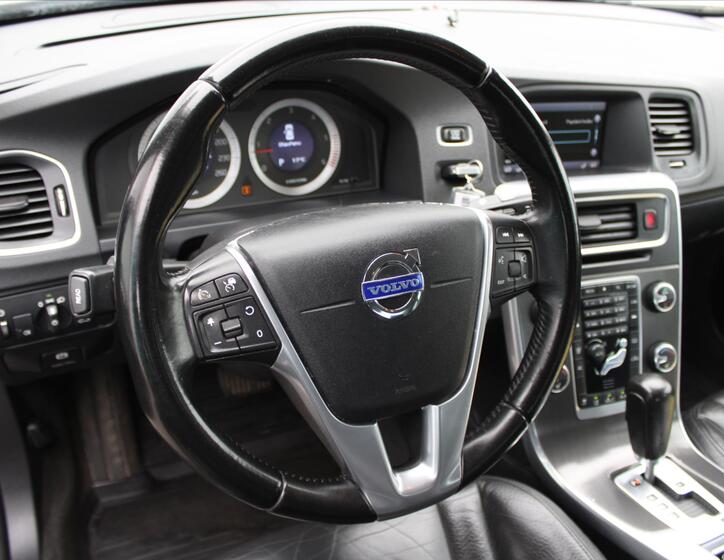 Volvo S60 14