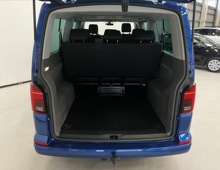 Volkswagen Caravelle 25