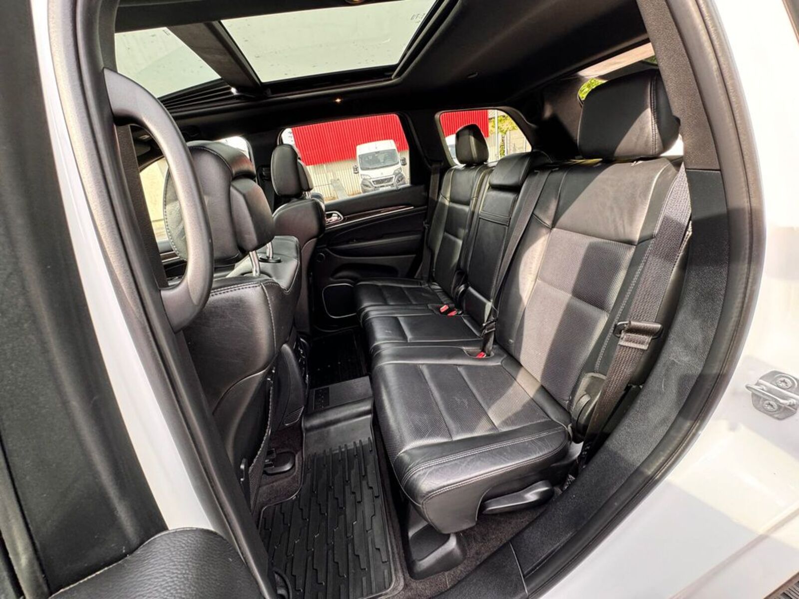 Jeep Grand Cherokee 13