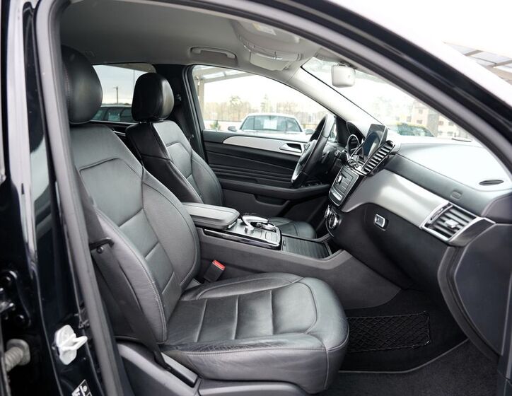 Mercedes-Benz GLE 29
