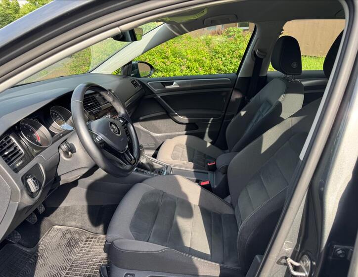 Volkswagen Golf 5