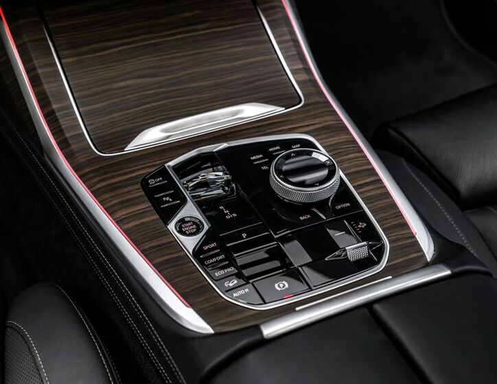 BMW X7 20