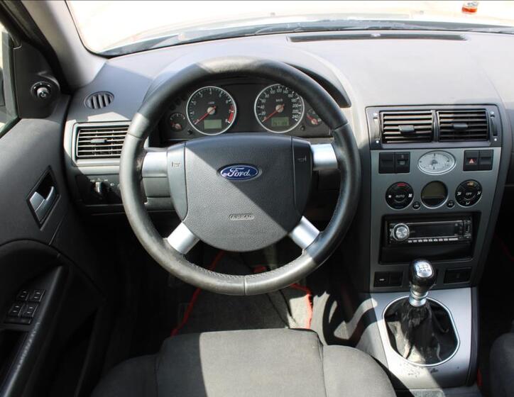 Ford Mondeo 12