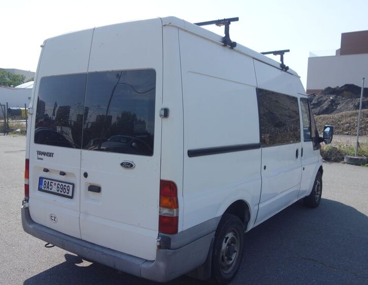 Ford Transit 11