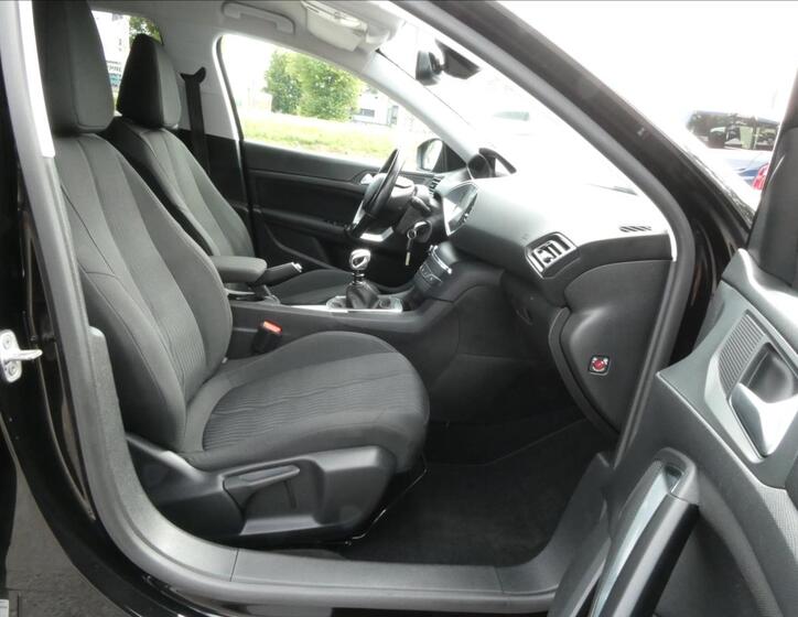 Peugeot 308 24