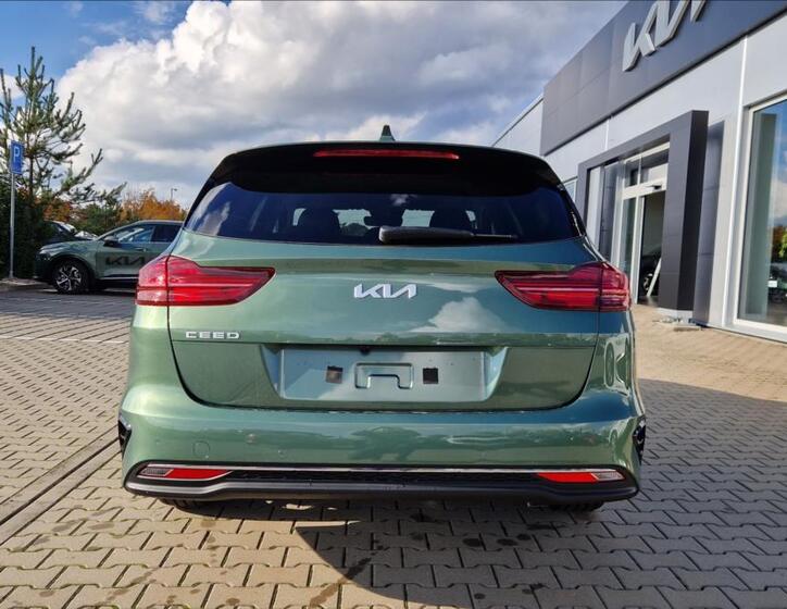 KIA Ceed 5