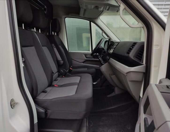 Volkswagen Crafter 16