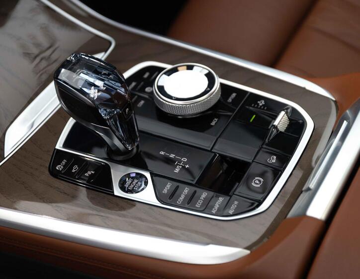 BMW X7 15