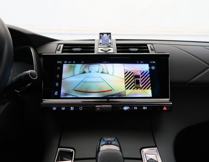 DS Automobiles DS7 Crossback 27