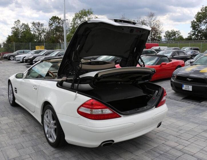 Mercedes-Benz SL 30