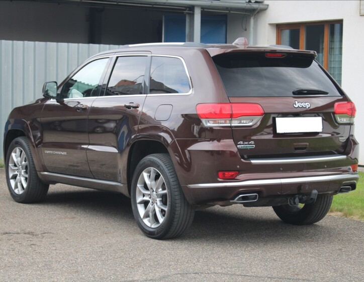 Jeep Grand Cherokee 5