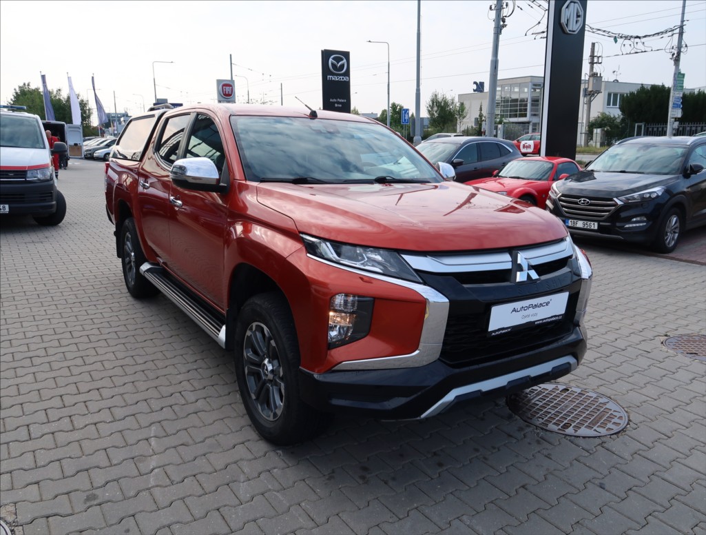 Mitsubishi L200