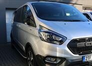 Ford Tourneo Custom 8