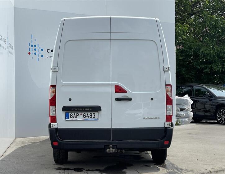 Renault Master 17