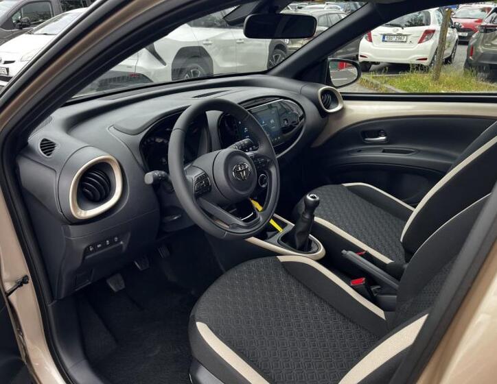 Toyota Aygo 12