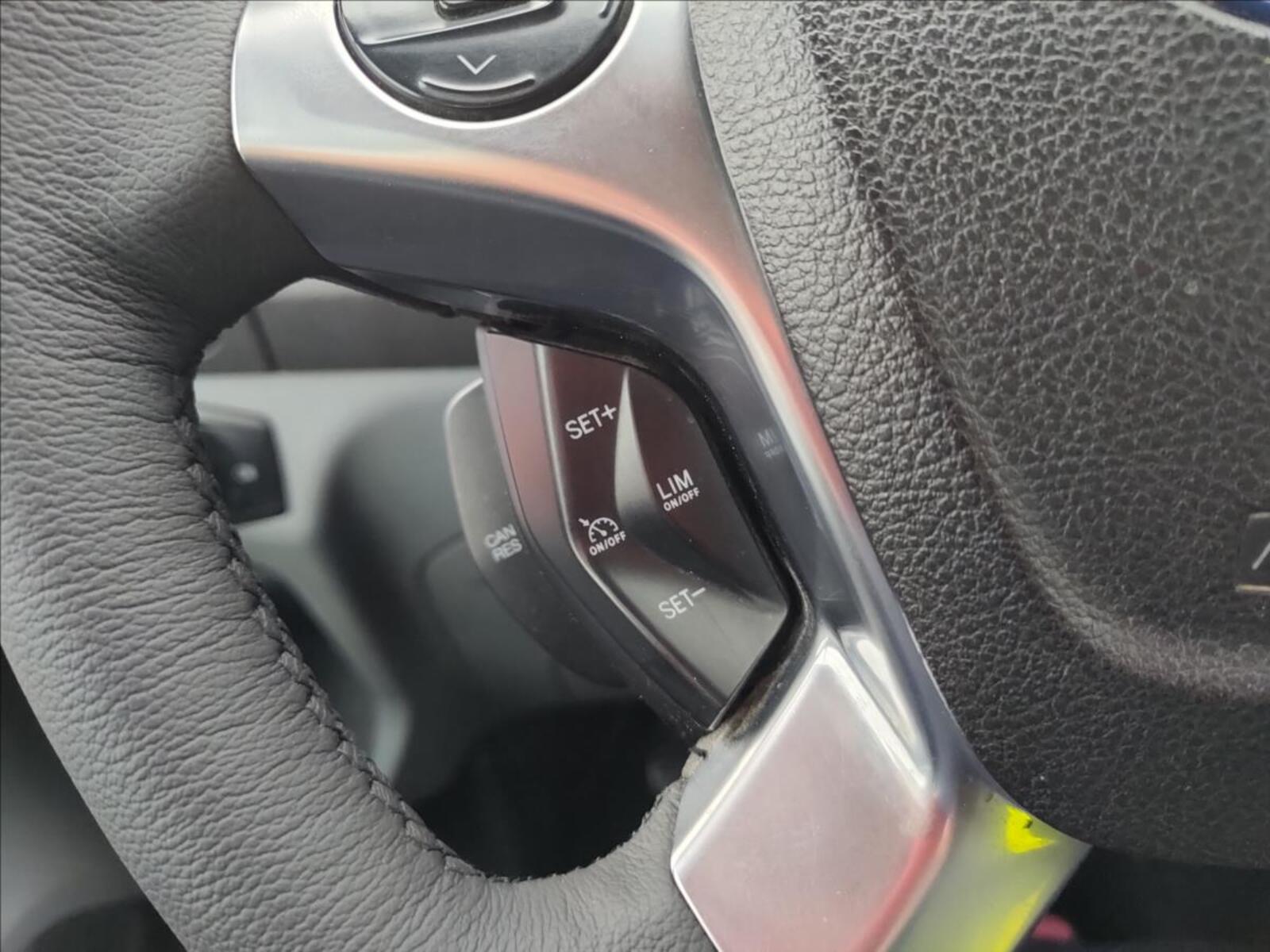 Ford Transit 19