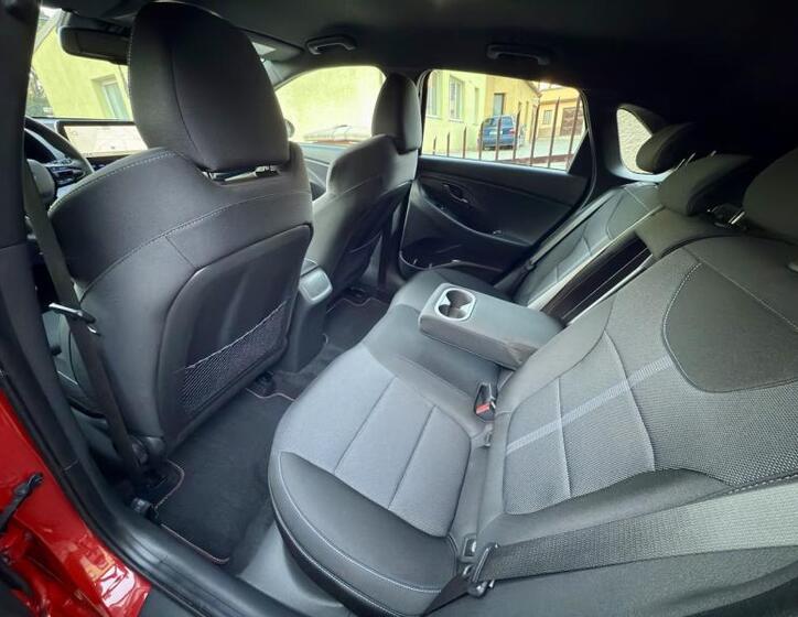 Hyundai i30 9