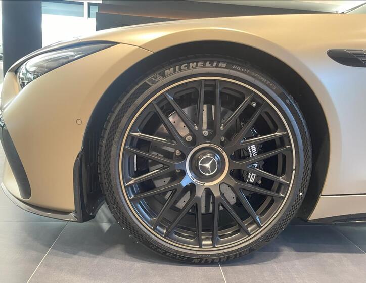 Mercedes-Benz SL 15