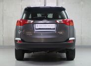 Toyota RAV4 6