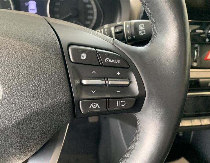 Hyundai i30 33