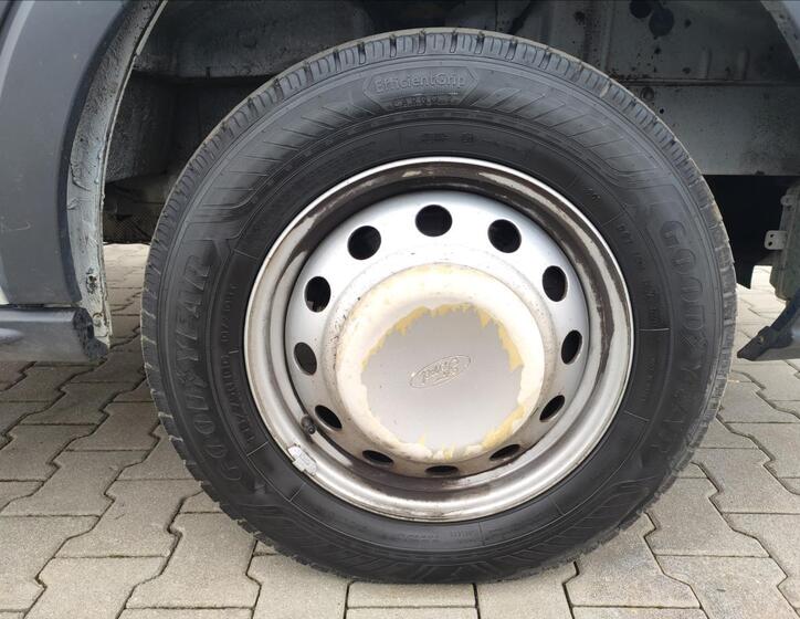 Ford Transit 15