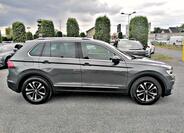 Volkswagen Tiguan 8
