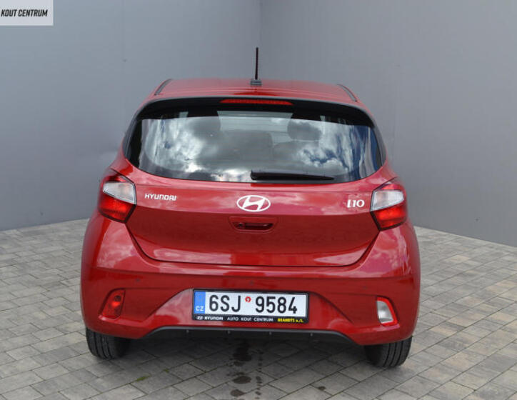 Hyundai i10 4