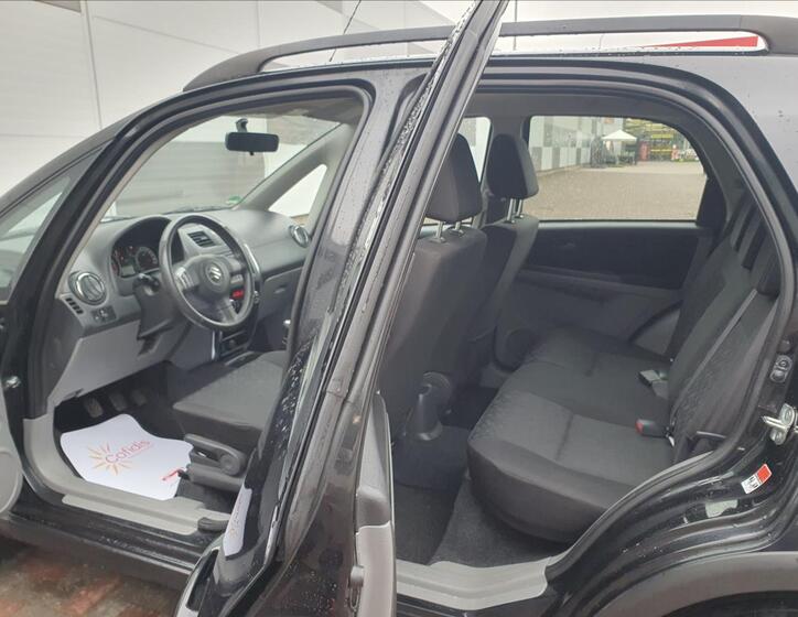 Suzuki SX4 20