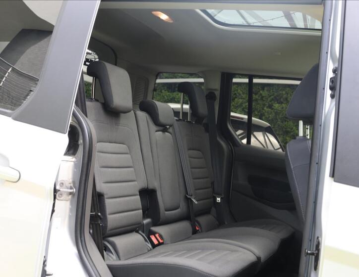 Ford Tourneo Connect 51