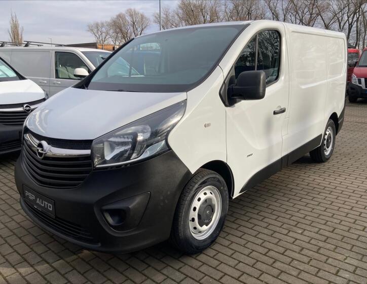 Opel Vivaro 1