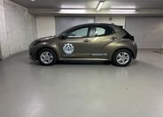 Toyota Yaris 8