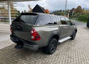 Toyota Hilux 6
