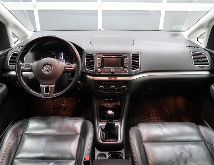 Volkswagen Sharan 12