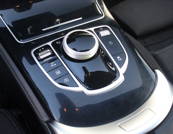 Mercedes-Benz GLC 18