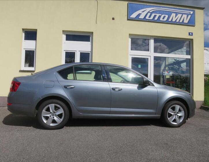 Škoda Octavia 2