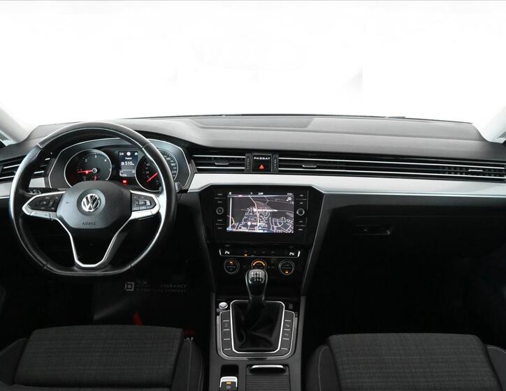 Volkswagen Passat 11