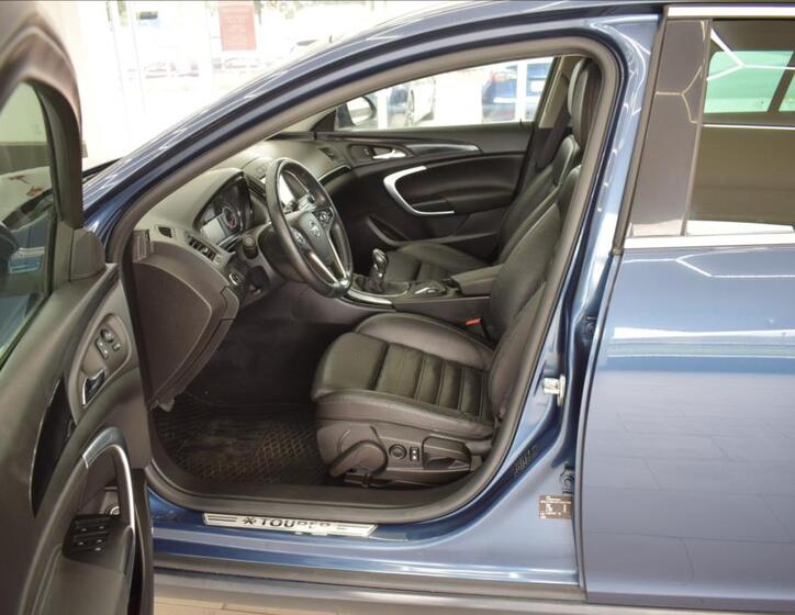 Opel Insignia 10