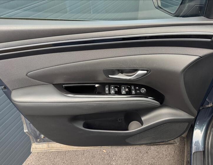 Hyundai Tucson 24