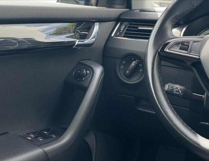 Škoda Octavia 15