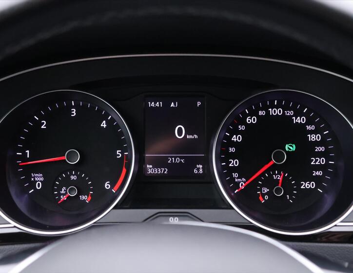 Volkswagen Passat 22