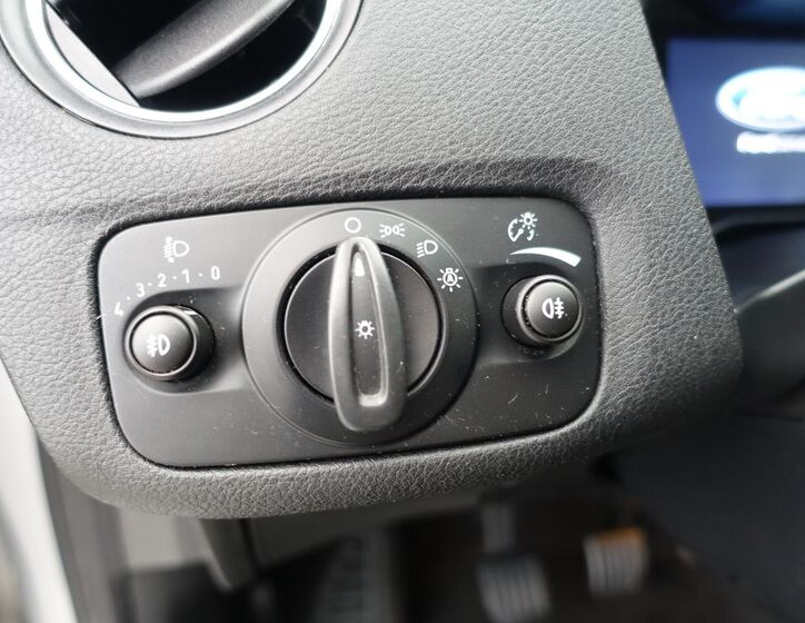 Ford Mondeo 16