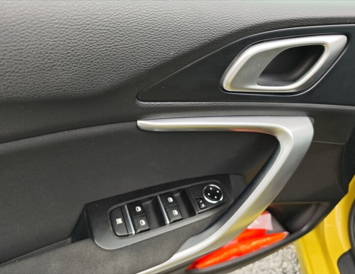 KIA Ceed 10