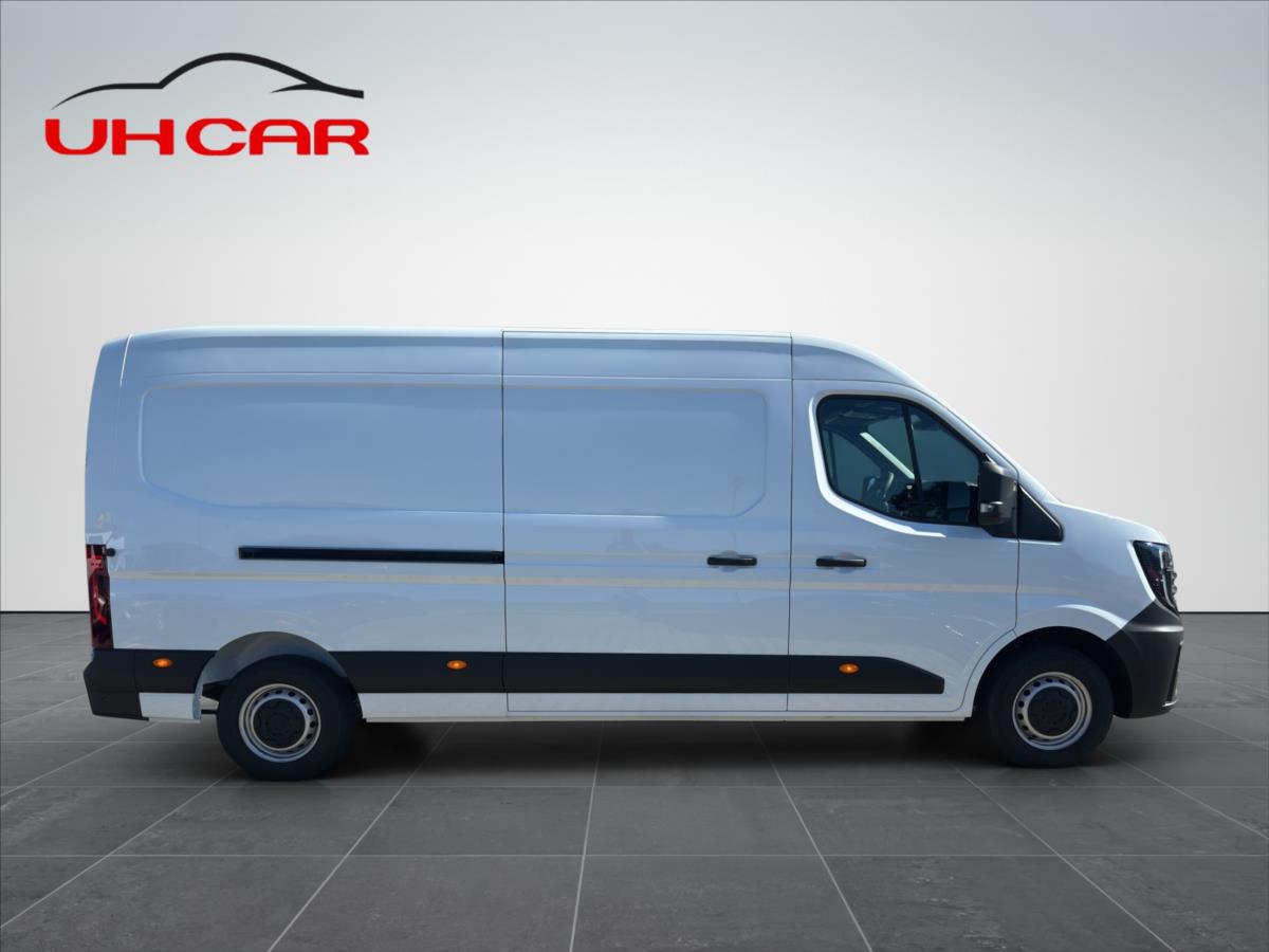 Nissan Interstar