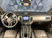 Porsche Macan 10