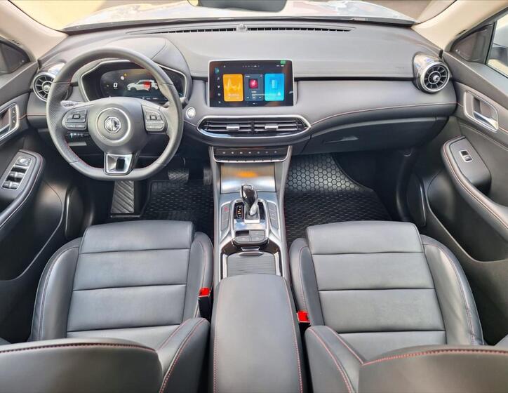 MG HS 7