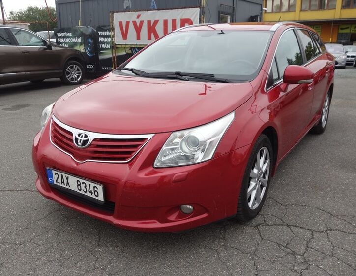Toyota Avensis 1