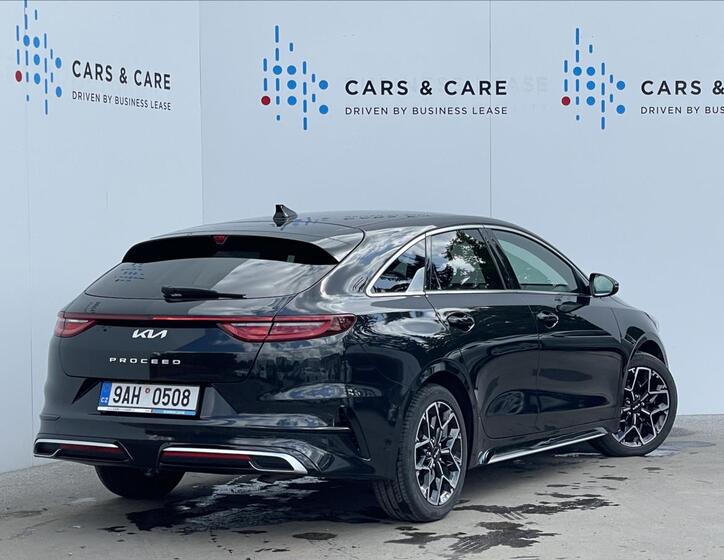 KIA ProCeed 3