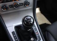 Volkswagen Golf 19