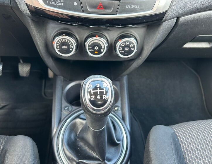 Mitsubishi ASX 25