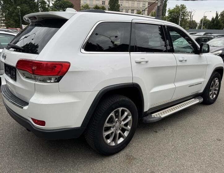 Jeep Grand Cherokee 10